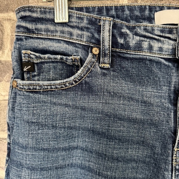 Kancan Russell Mid Rise Boyfriend Jeans distressed chewed hem - Picture 4 of 13